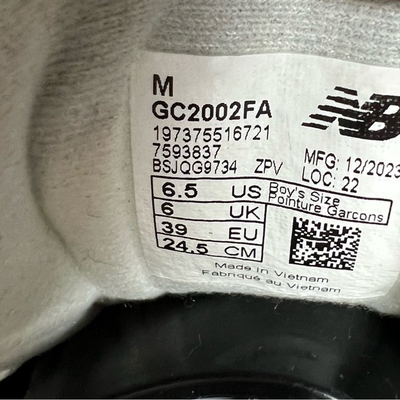 New Balance 2002R GS Sneakers GC2002FA Sandstone Magnet Size 6.5Y / Women 8 - Picture 8 of 9